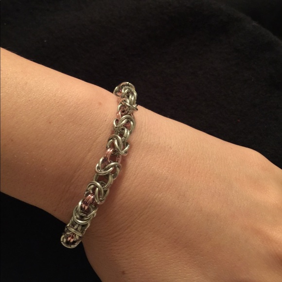 Silver and Pink Byzantine Chainmail Bracelet - Picture 2 of 6